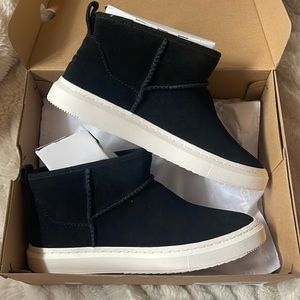 UGG Classic Ultra Mini Women's Boots Black